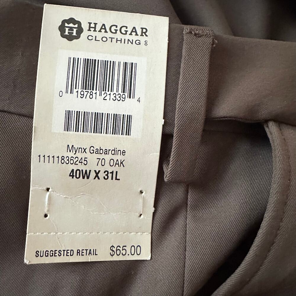 NWT Haggar casual men’s pants 40 x 31 Mynx Gabardine expandable waist oak brown